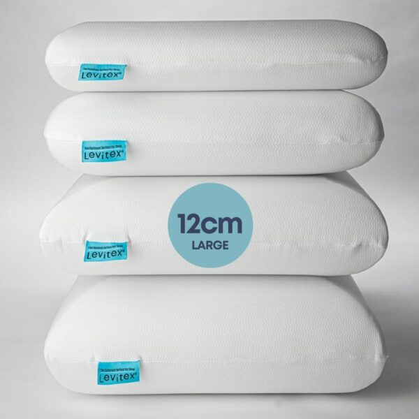 stacked pillows with the 12cm marked